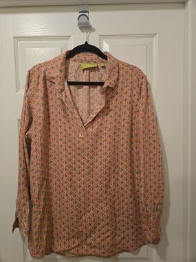 Women's Geometric V-Neck Blouse in Orange